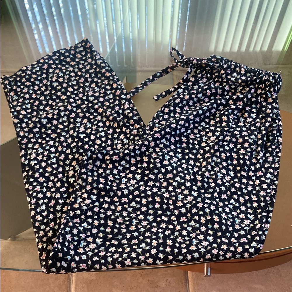 Vtg Studio 25 floral pants